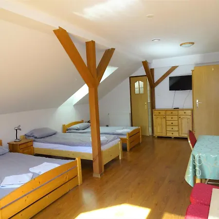 Mimoza مزرعة للإقامة بارتوشيتسه