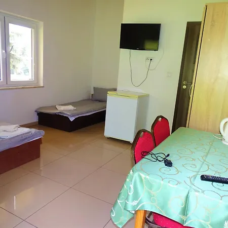 مزرعة للإقامة Mimoza *