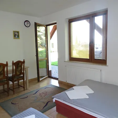 مزرعة للإقامة Mimoza بارتوشيتسه